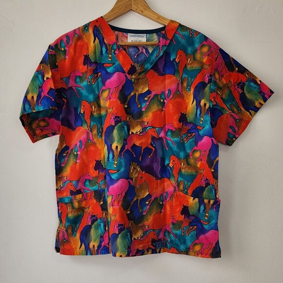 VTG Unisex Scrub Top Colorful Wild Horses Print Size S Cotton Vibrant Medical - Picture 1 of 10